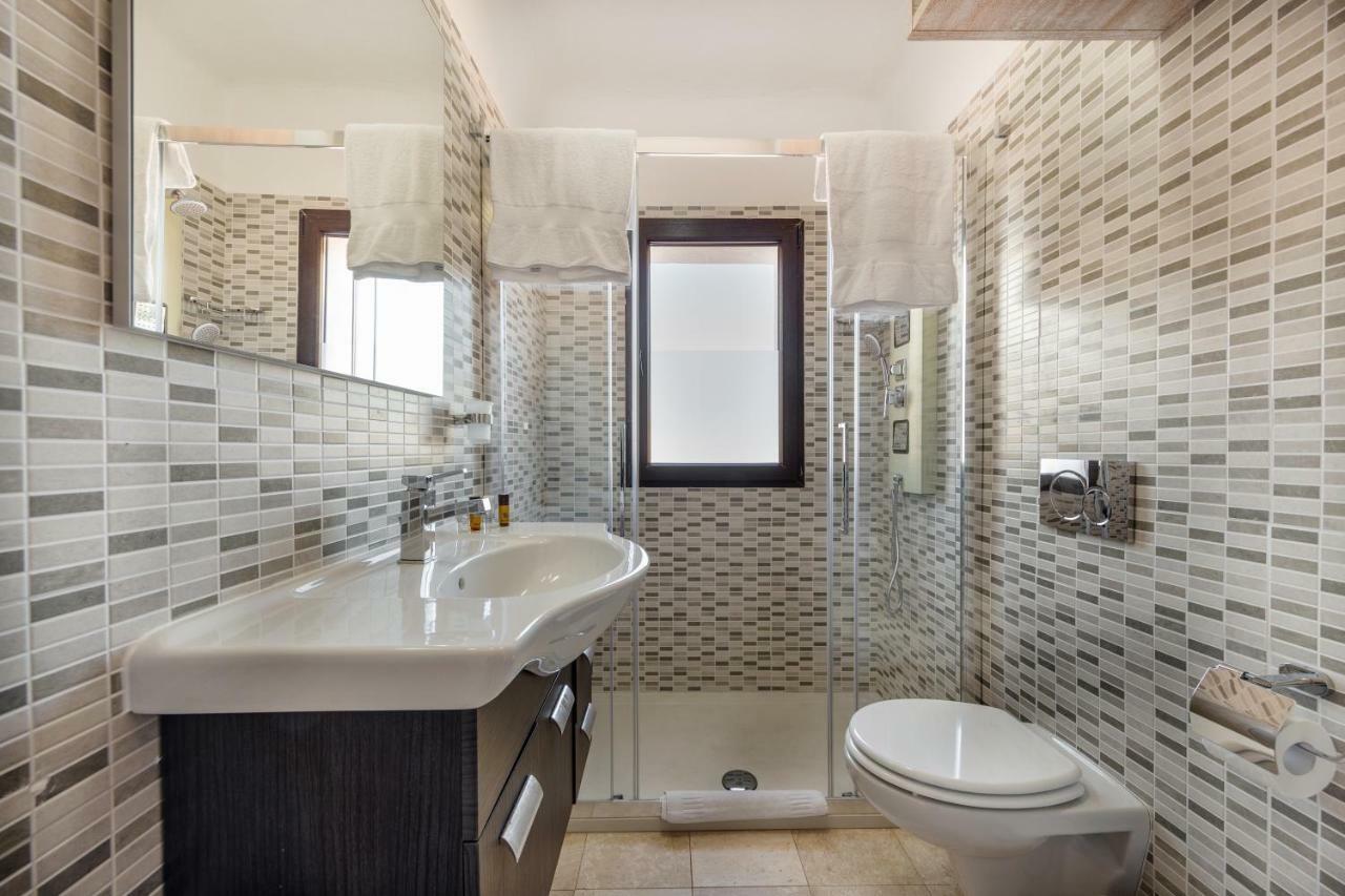 Locanda Tartarughino - Luxury Suites In Porto Rotondo Luaran gambar